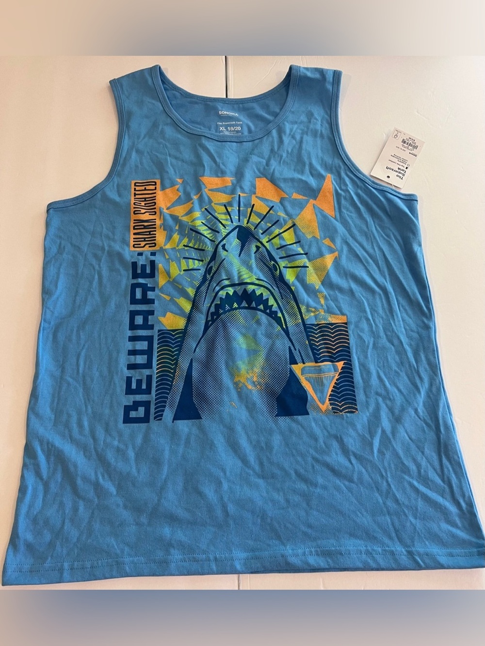 Big boy’s Sonoma blue Tank shark printed size xl 18/20